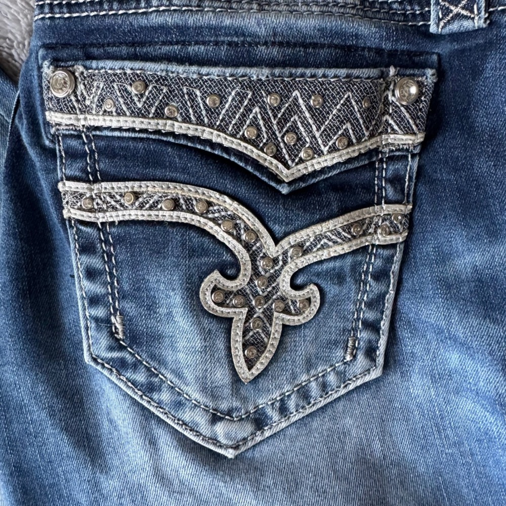 Rock Revival Vivian Skinny Jeans Embellished Rhinestone Cuffed 28 - Picture 2 of 10